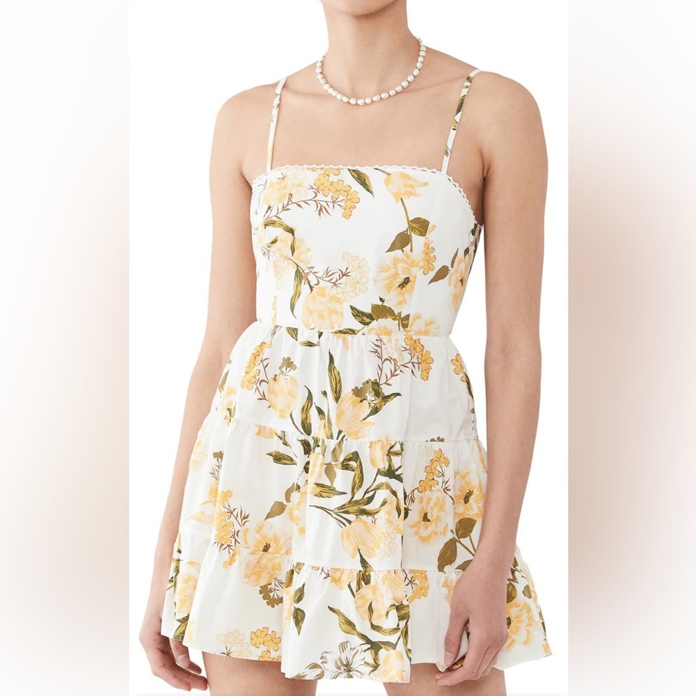 NWT BB Dakota White and Yellow Floral Dress size 4